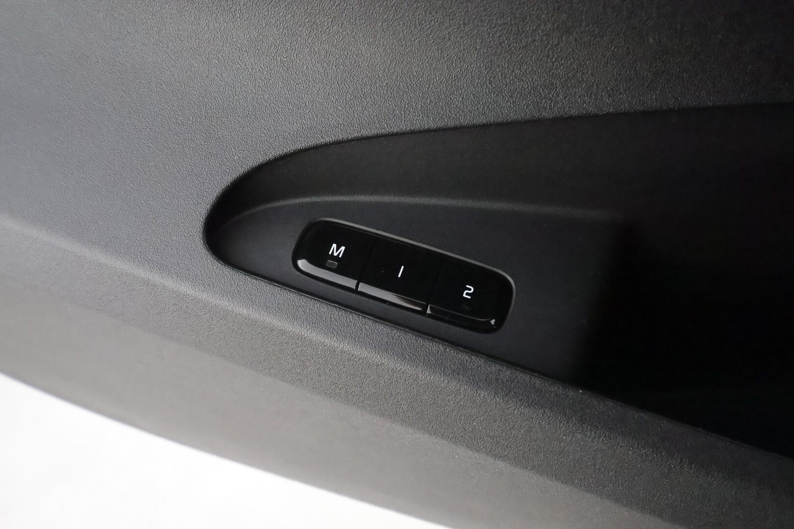 Polestar 2 2020 Long Range Dual Motor, 300kW, 78kWh - | Pilot & Plus | ACC | H&K | Pixel-LED | 360° | Muistipenkki | Sporttipenkit | Lasikatto | 
