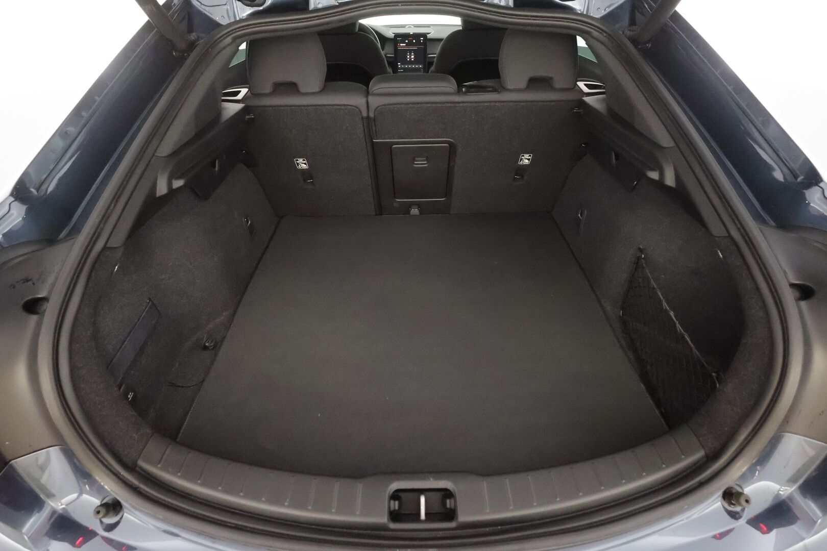 Polestar 2 2020 Long Range Dual Motor, 300kW, 78kWh - | Pilot & Plus | ACC | H&K | Pixel-LED | 360° | Muistipenkki | Sporttipenkit | Lasikatto | 