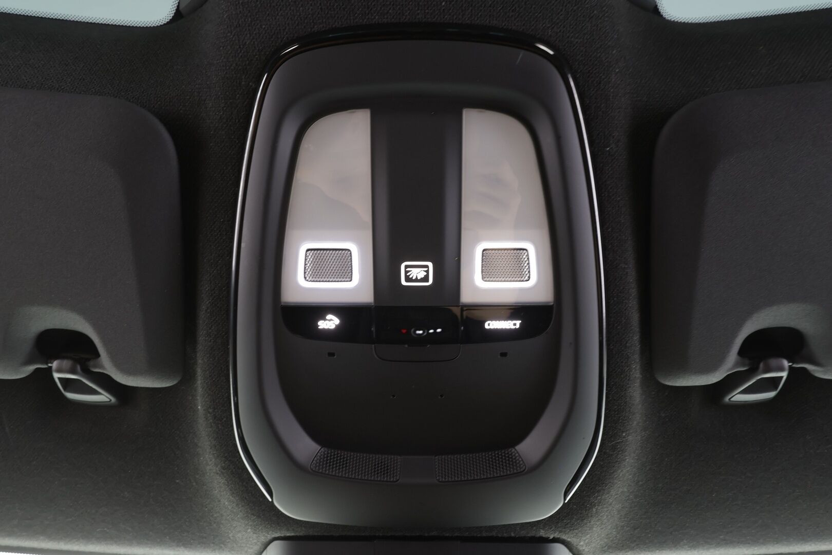 Polestar 2 2020 Long Range Dual Motor, 300kW, 78kWh - | Pilot & Plus | ACC | H&K | Pixel-LED | 360° | Muistipenkki | Sporttipenkit | Lasikatto | 