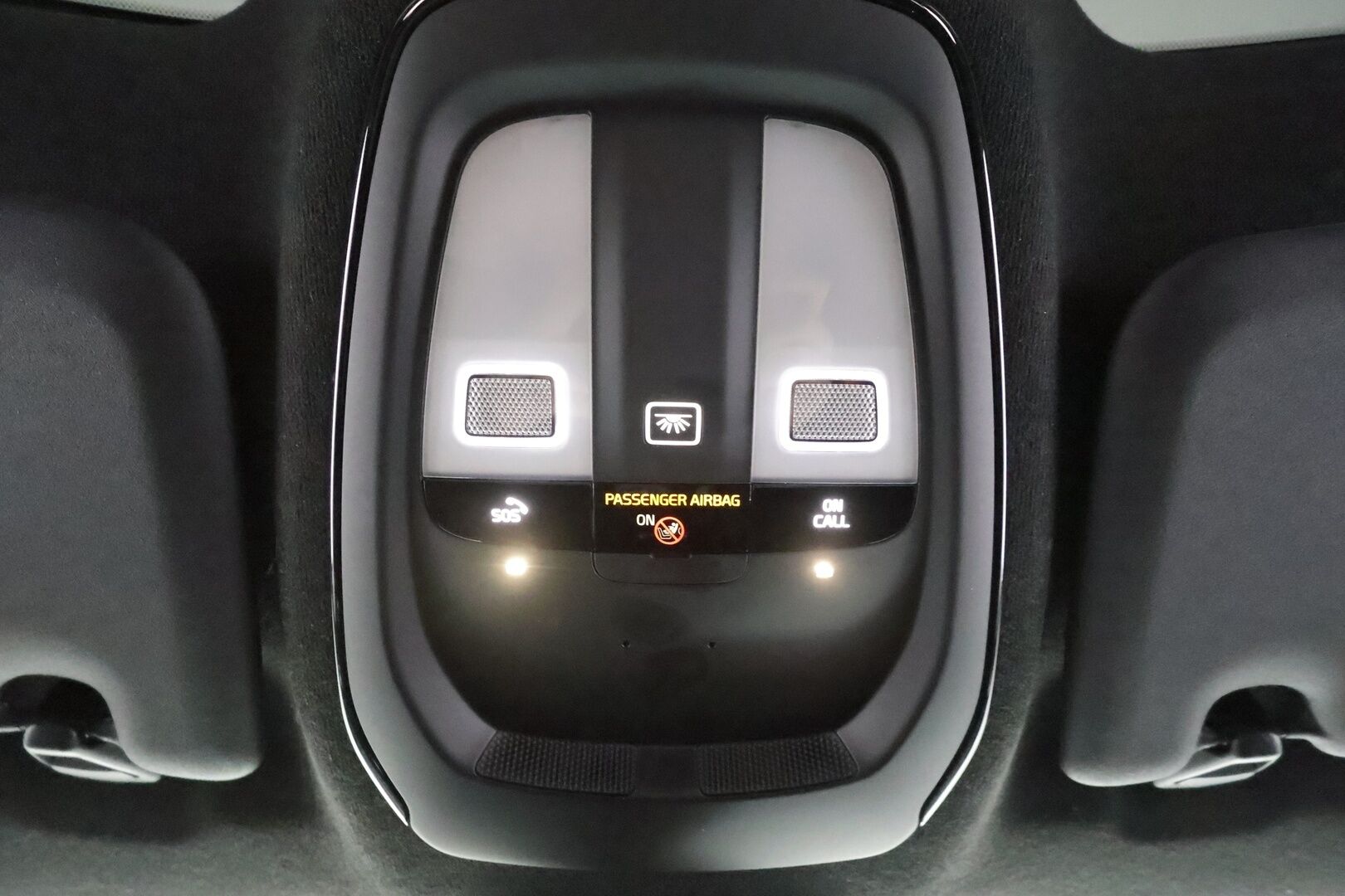 Volvo C40 2022 Recharge Twin Launch Edition aut  - | ACC | ILP | Pixel-LED | H&K | 360° | Lasikatto | Koukku | Muistipenkki | Pilot assist | 
