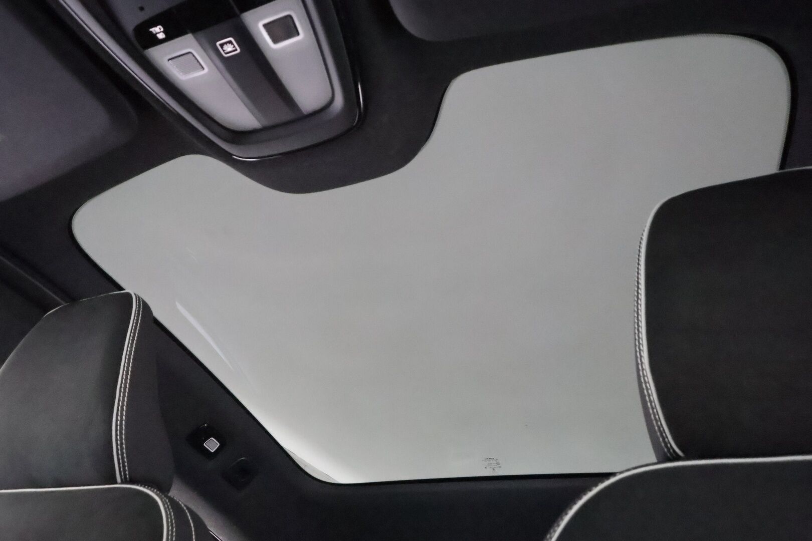 Volvo C40 2022 Recharge Twin Launch Edition aut  - | ACC | ILP | Pixel-LED | H&K | 360° | Lasikatto | Koukku | Muistipenkki | Pilot assist | 
