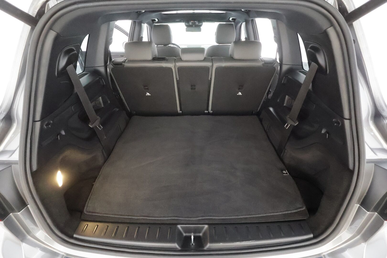 MERCEDES-BENZ EQB 2022 300 4MATIC Business 7-Paik. - | Panorama | Vakkari | P.Kamera | Puolinahat | Midline | Navi | LED | Keyless | Widescreen | Sähköluukku | Merkkihuollettu |