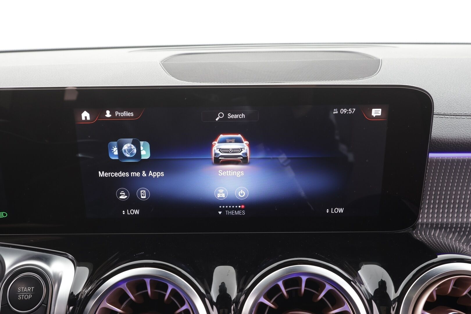 MERCEDES-BENZ EQB 2022 300 4MATIC Business 7-Paik. - | Panorama | Vakkari | P.Kamera | Puolinahat | Midline | Navi | LED | Keyless | Widescreen | Sähköluukku | Merkkihuollettu |