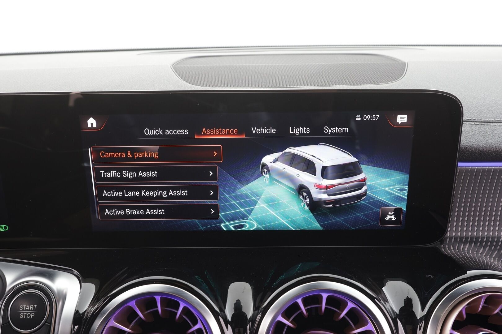 MERCEDES-BENZ EQB 2022 300 4MATIC Business 7-Paik. - | Panorama | Vakkari | P.Kamera | Puolinahat | Midline | Navi | LED | Keyless | Widescreen | Sähköluukku | Merkkihuollettu |