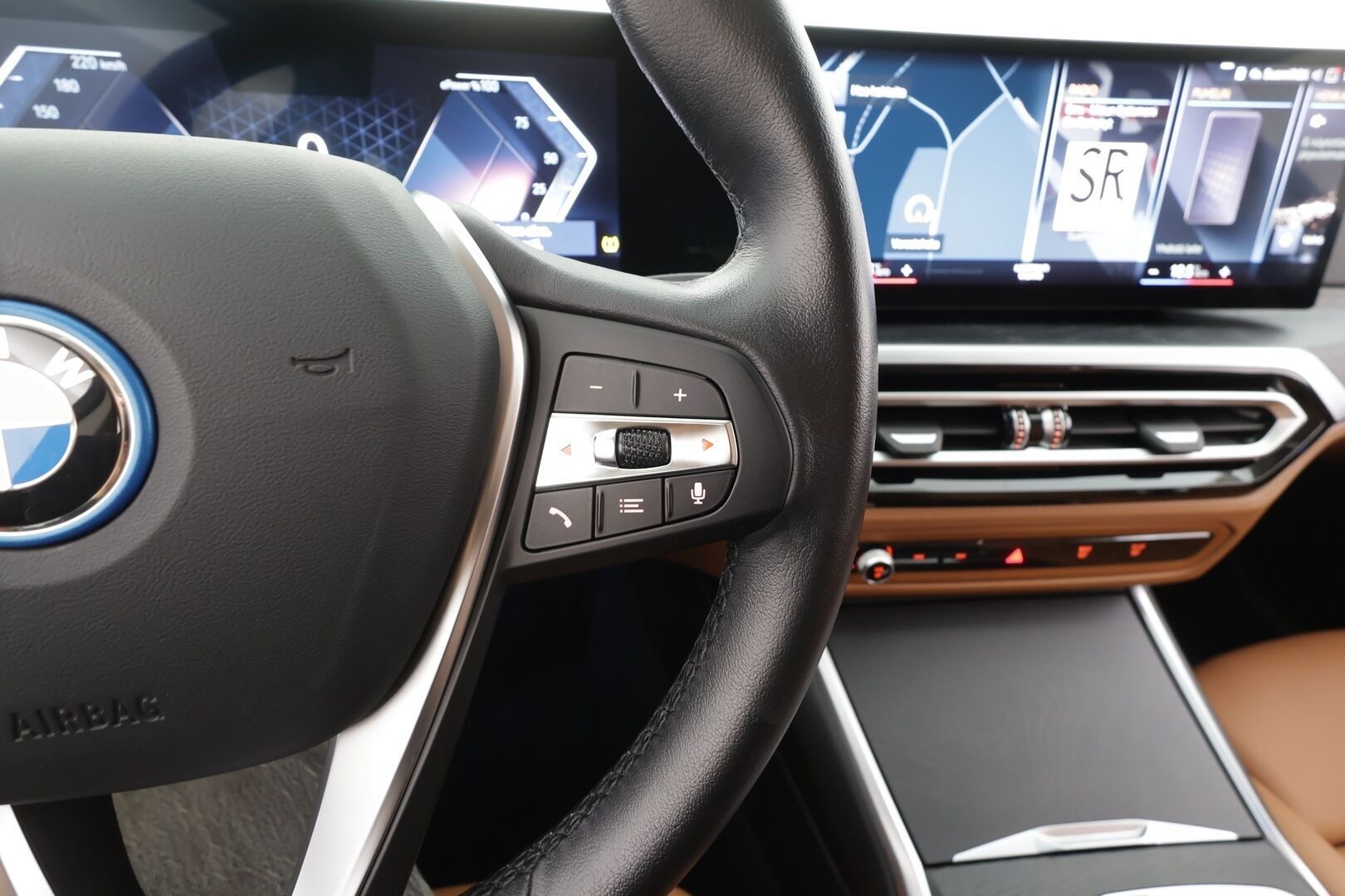 BMW I4 2023 eDrive35 - | ACC | Lisälämmitin | P.Kamera | Widescreen | Sporttipenkit | LED | Nahat | Apple&Android | Merkkihuollettu | Koti&Kauppalaturi |