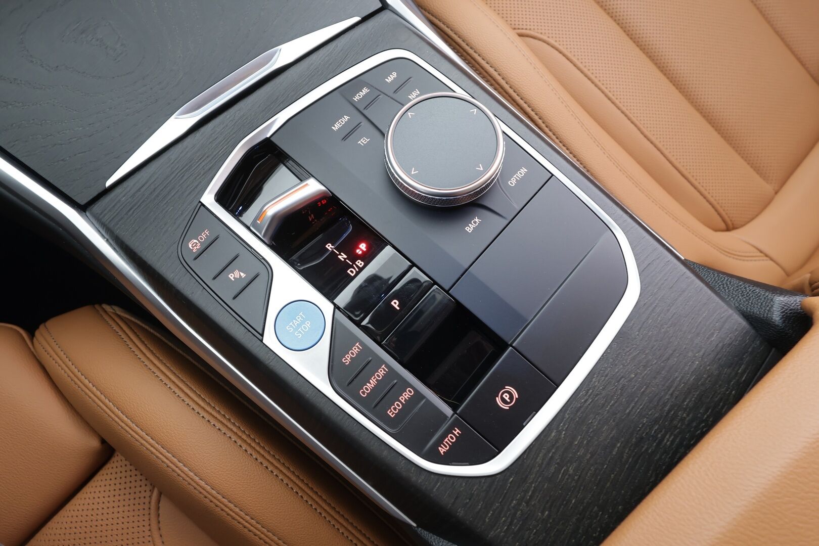 BMW I4 2023 eDrive35 - | ACC | Lisälämmitin | P.Kamera | Widescreen | Sporttipenkit | LED | Nahat | Apple&Android | Merkkihuollettu | Koti&Kauppalaturi |
