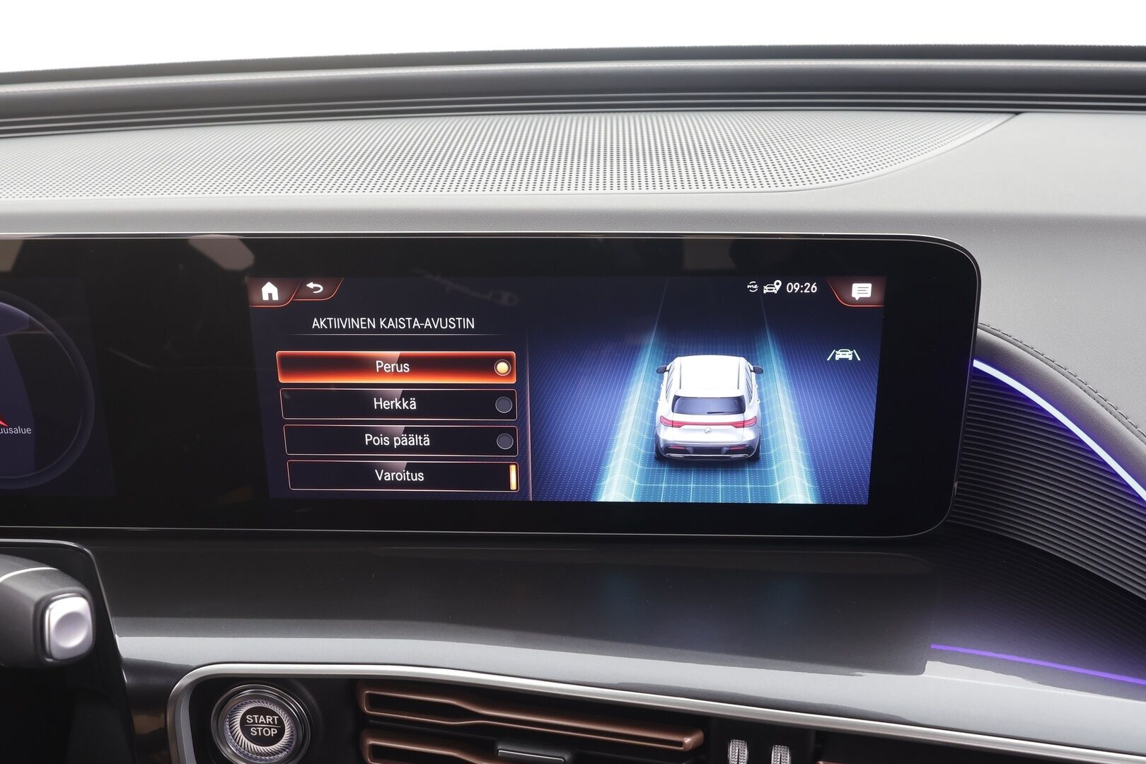 MERCEDES-BENZ EQC 2023 400 4MATIC Premium Business - | ACC | ILP | Distronic+ | Multibeam | 360° | Kattoluukku | Koukku | Sporttipenkit | Nahat | Ambient | Sähk. takaluukku | 