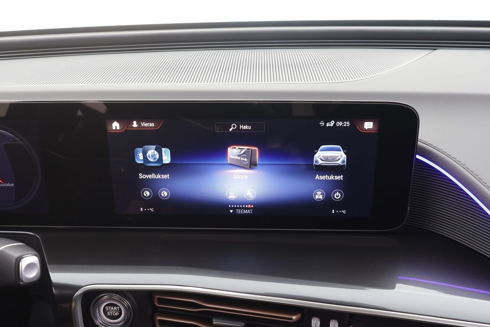 MERCEDES-BENZ EQC 2023 400 4MATIC Premium Business - | ACC | ILP | Distronic+ | Multibeam | 360° | Kattoluukku | Koukku | Sporttipenkit | Nahat | Ambient | Sähk. takaluukku | 