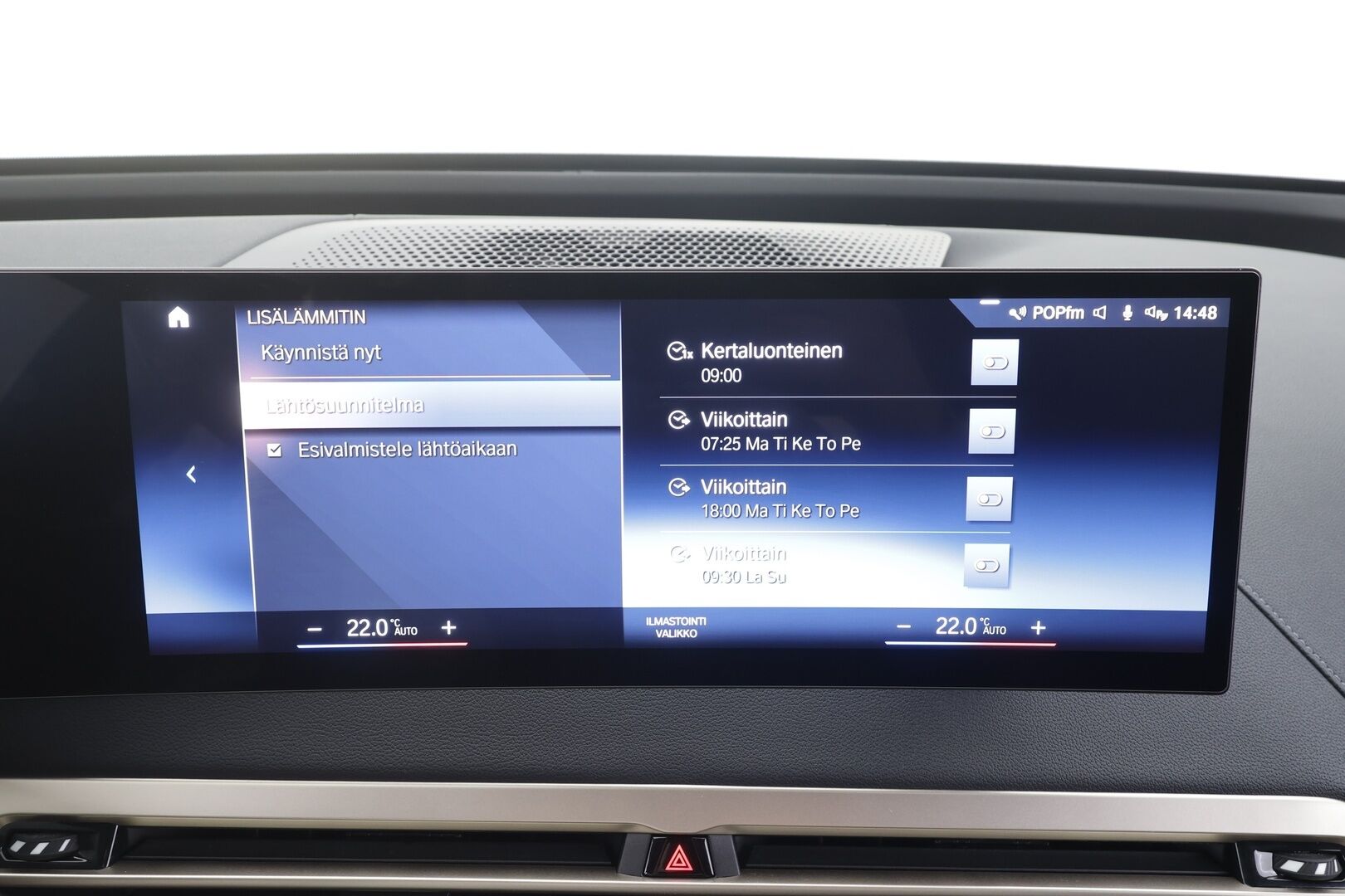 BMW iX 2022 xDrive40 - | ACC | Lisälämmitin | Koukku | Sky lounge | HUD | Widescreen | H/K | 360 Kamera | Comfort access | Nahat Muistilla | Merkkihuollettu |