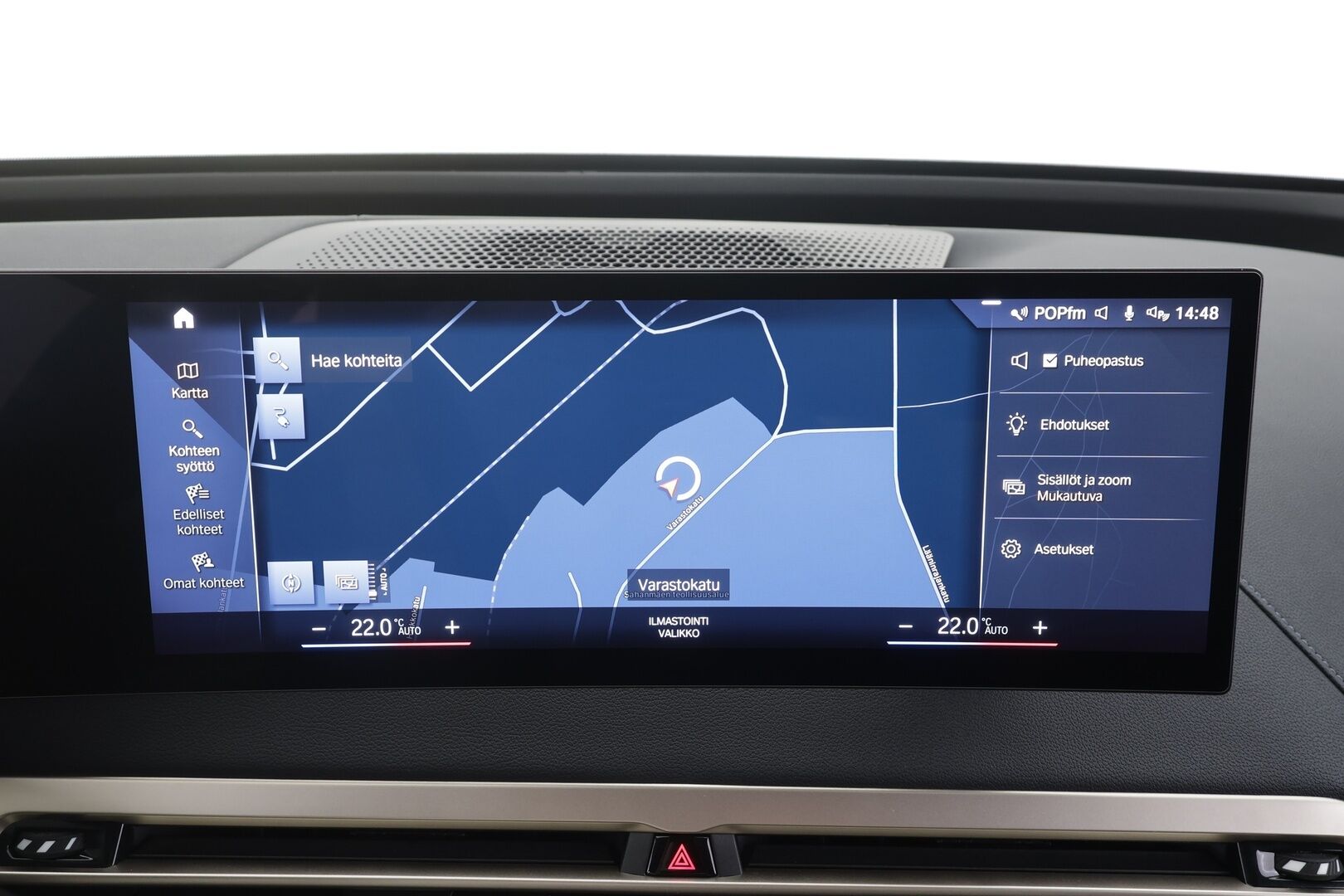 BMW iX 2022 xDrive40 - | ACC | Lisälämmitin | Koukku | Sky lounge | HUD | Widescreen | H/K | 360 Kamera | Comfort access | Nahat Muistilla | Merkkihuollettu |