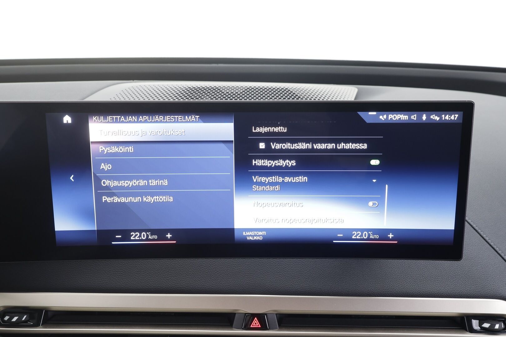 BMW iX 2022 xDrive40 - | ACC | Lisälämmitin | Koukku | Sky lounge | HUD | Widescreen | H/K | 360 Kamera | Comfort access | Nahat Muistilla | Merkkihuollettu |