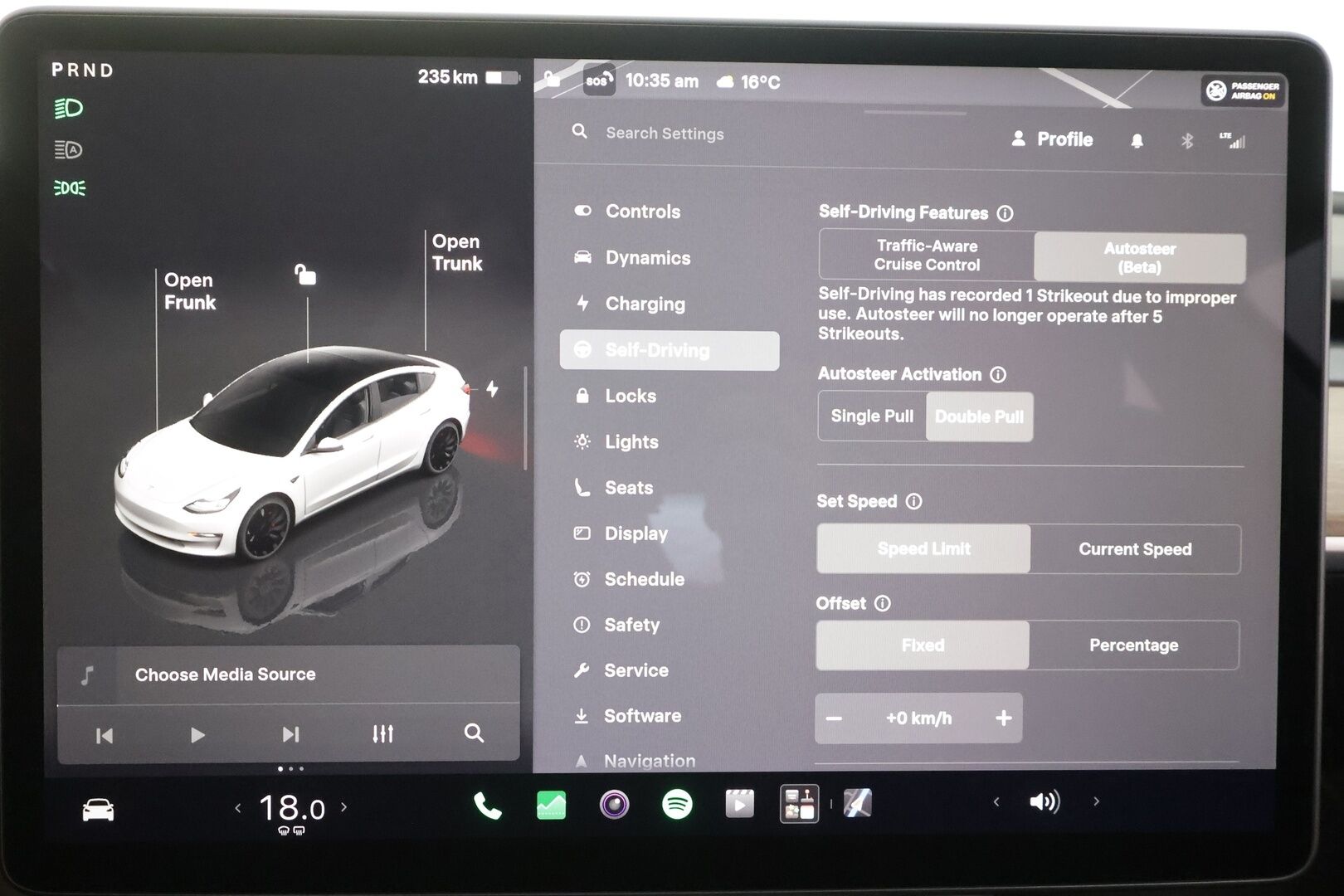 TESLA MODEL 3 2023 Performance Dual Motor - | ACC | ILP | Ryzen | Matrix | Lasikatto | Premium audio | Sähkönahat | Muistipenkki | P.kamera | Autosteer | Track mode | Lämm. ratti | 