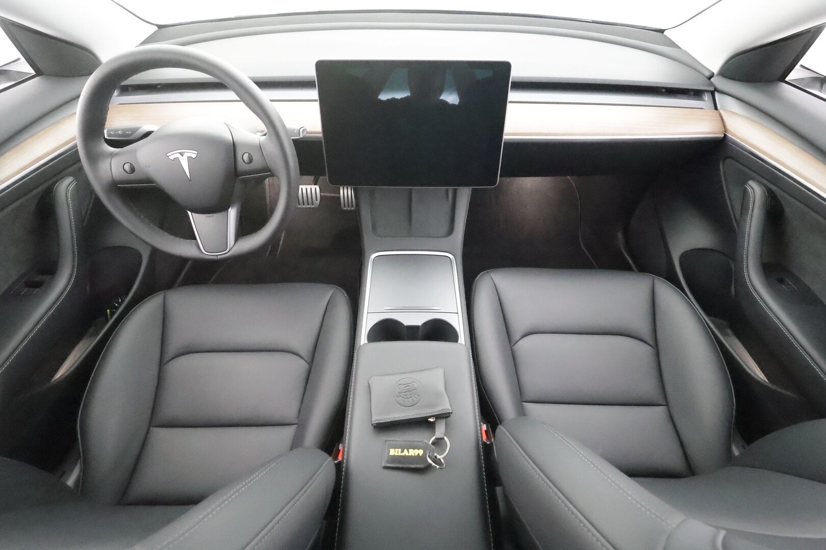TESLA MODEL 3 2023 Performance Dual Motor - | ACC | ILP | Ryzen | Matrix | Lasikatto | Premium audio | Sähkönahat | Muistipenkki | P.kamera | Autosteer | Track mode | Lämm. ratti | 