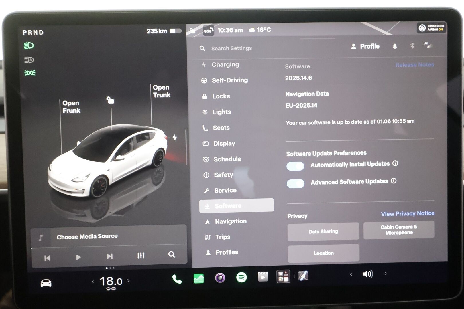 TESLA MODEL 3 2023 Performance Dual Motor - | ACC | ILP | Ryzen | Matrix | Lasikatto | Premium audio | Sähkönahat | Muistipenkki | P.kamera | Autosteer | Track mode | Lämm. ratti | 