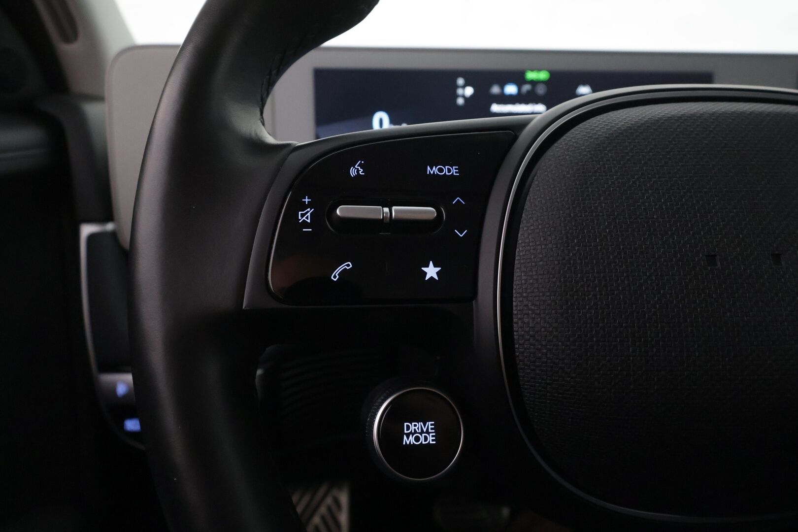 HYUNDAI IONIQ 5 2022 Project 45 AWD - | ACC | ILP | Aurinkopaneelikatto | HUD | Ilm. relax penkit | 360° | Bose | Muistipenkki | Nahat | ALV | Merkkihuollot | 