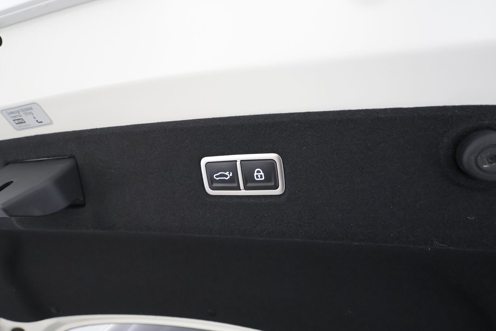 HYUNDAI IONIQ 6 2023 77 kWh 325 hv AWD First Edition - | Adapt.Vakkari | Lämpöpumppu | Vetokoukku | BOSE | Lasikattoluukku | HUD | Matrix LED |  Muistipenkki | 360 Kamera | 