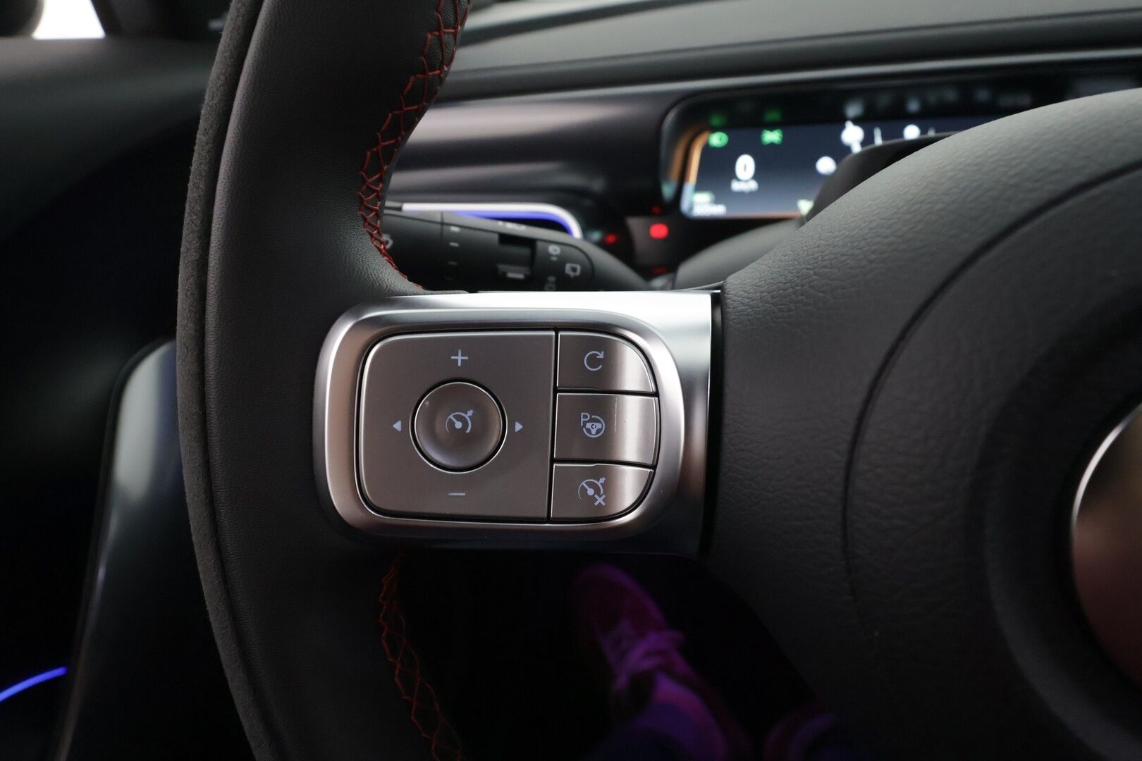 SMART #3 2024 AWD Brabus - | ACC | ILP | 360° | HUD | Matrix | Beats | Lasikatto | Ilm. Sähköpenkit | Nahka-alcantara | Ambient | Sähk. takaluukku | ALV | 