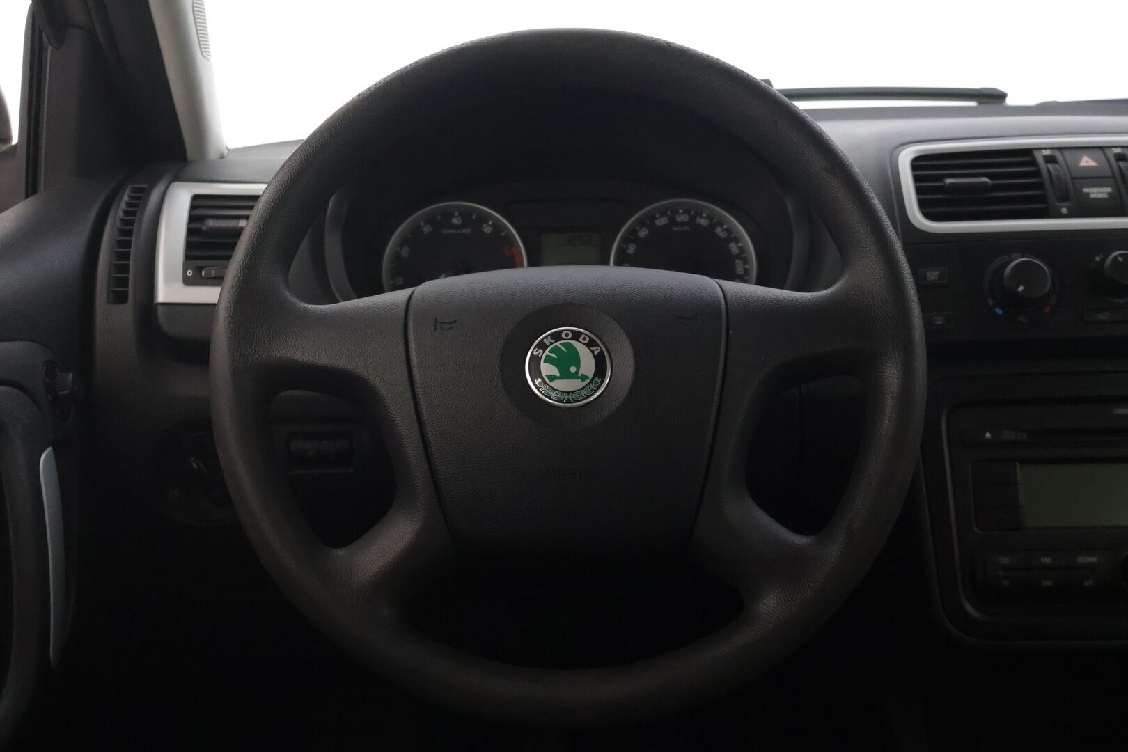 Skoda Fabia 2008 Combi 1,4 16V Ambiente *Yritys Outlet- Myydään vain yrityksille!* - *Yritys Outlet- Myydään vain yrityksille!* Suomi-auto | Ilmastointi | Lämmitettävä tuulilasi | Lohkolämmitin |
