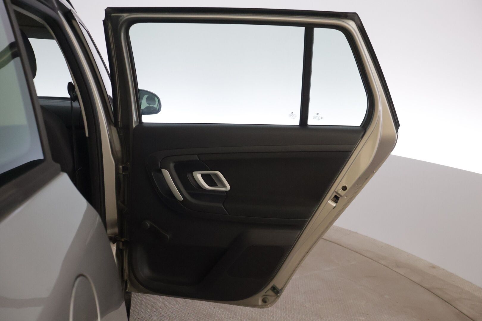 Skoda Fabia 2008 Combi 1,4 16V Ambiente *Yritys Outlet- Myydään vain yrityksille!* - *Yritys Outlet- Myydään vain yrityksille!* Suomi-auto | Ilmastointi | Lämmitettävä tuulilasi | Lohkolämmitin |