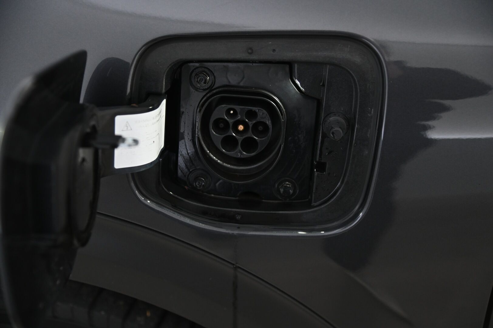 Kia Niro 2018 1,6 GDI Plug-In Hybrid DCT Advance Plus  *ACC / Nahat / Kamera / Koukku / Lohko* - 2x renkaat / Juuri Huollettu / Lämpöratti