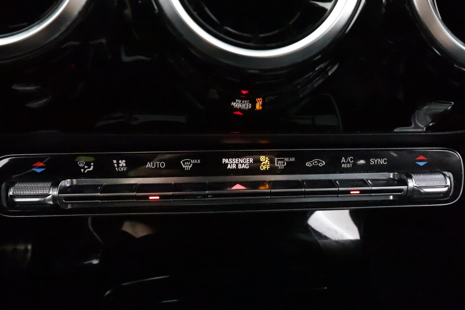 Mercedes-Benz A 2019 220 4MATIC A Business AMG * Multibeam / P.Kamera / Sportpenkit / Kaistavahti / Digimittaristo * - Suomi-auto / Kahdet renkaat