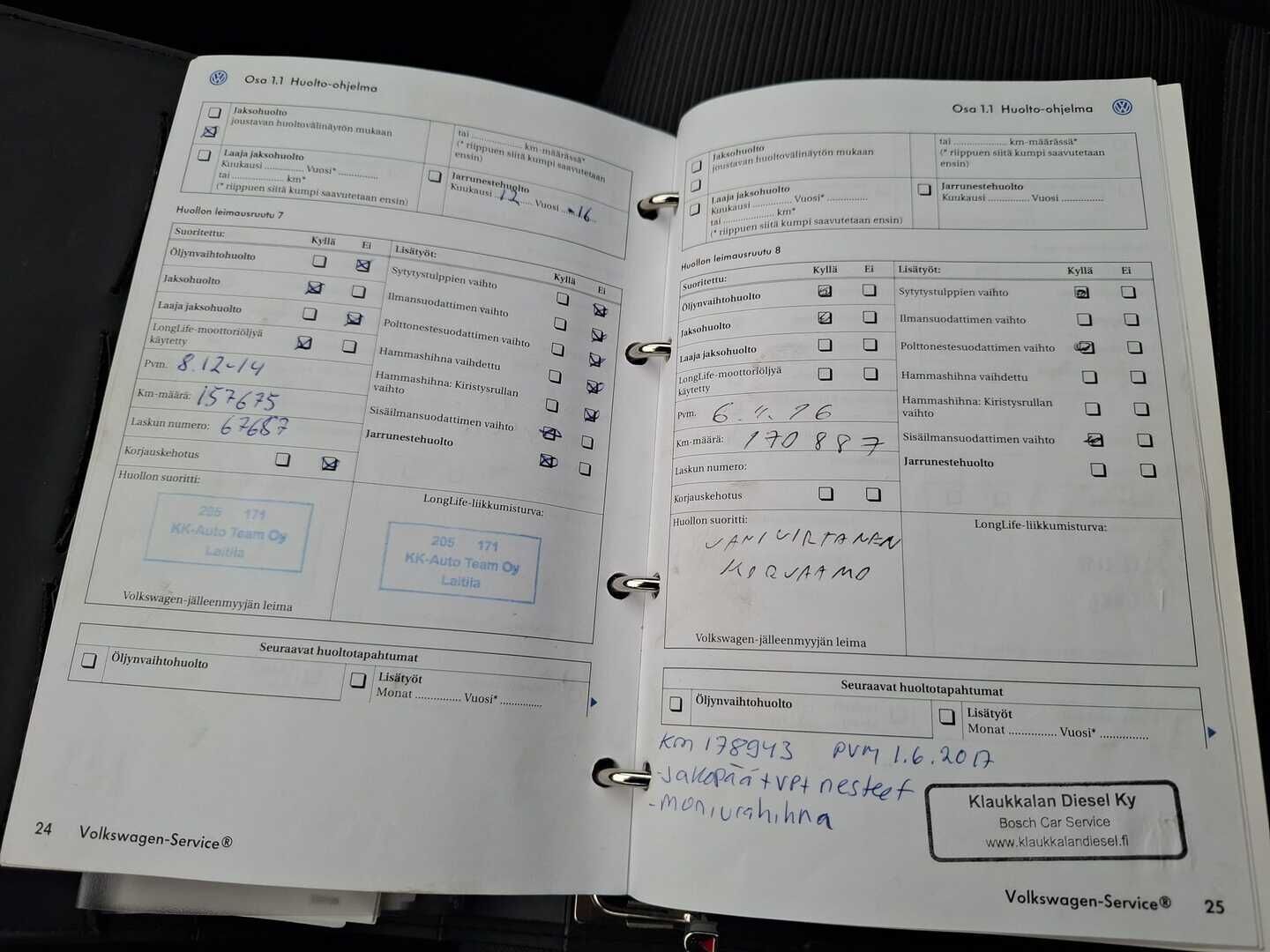 Volkswagen Golf 2005 HATCHBACK 1.6 AUTOMATIC *- YritysOutlet - Myydään vain yrityksille!* - *Juuri katsastettu / 2x-renkaat / Vetokoukku / Vakkari / särmä huoltokirja!*