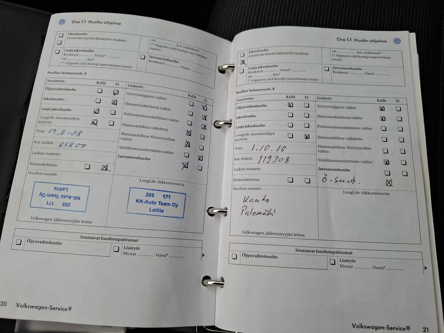 Volkswagen Golf 2005 HATCHBACK 1.6 AUTOMATIC *- YritysOutlet - Myydään vain yrityksille!* - *Juuri katsastettu / 2x-renkaat / Vetokoukku / Vakkari / särmä huoltokirja!*