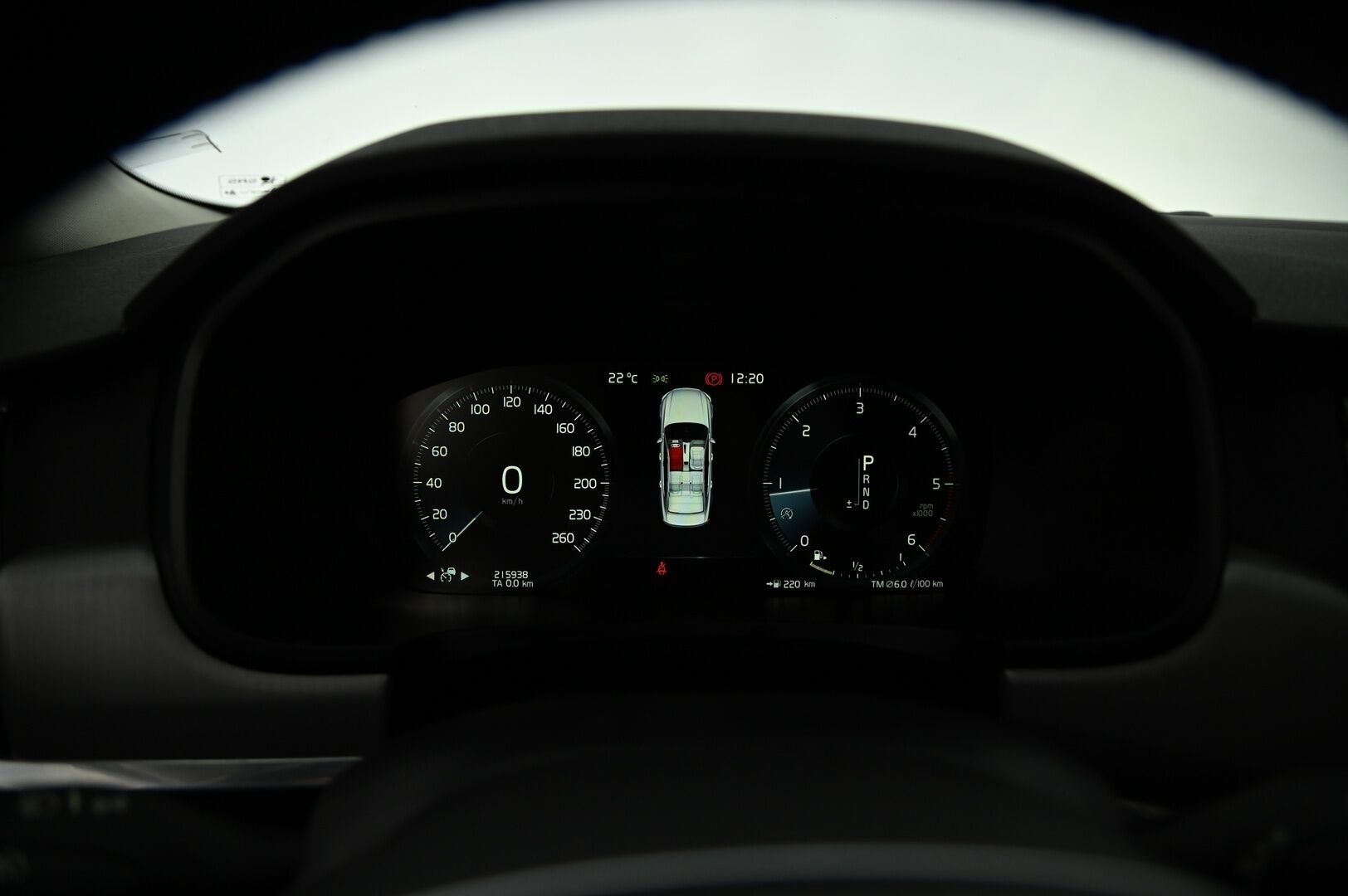 Volvo S90 2017 D4 AWD Business aut * Pilot assist / Webasto / LED / P. kamera / Puolinahat / Vetokoukku* - Ilman AD-Bluea / Hiljattain katsastettu ja huollettu