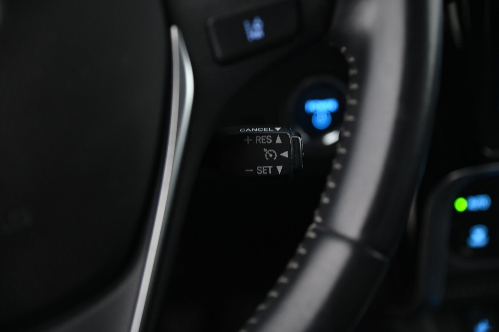 Toyota Auris 2019 Touring Sports 1,8 Hybrid Active Edition *Kaistavahti / Lohko / Merkkihuollot* - *Suomi-auto / P Kamera / 2x alut*