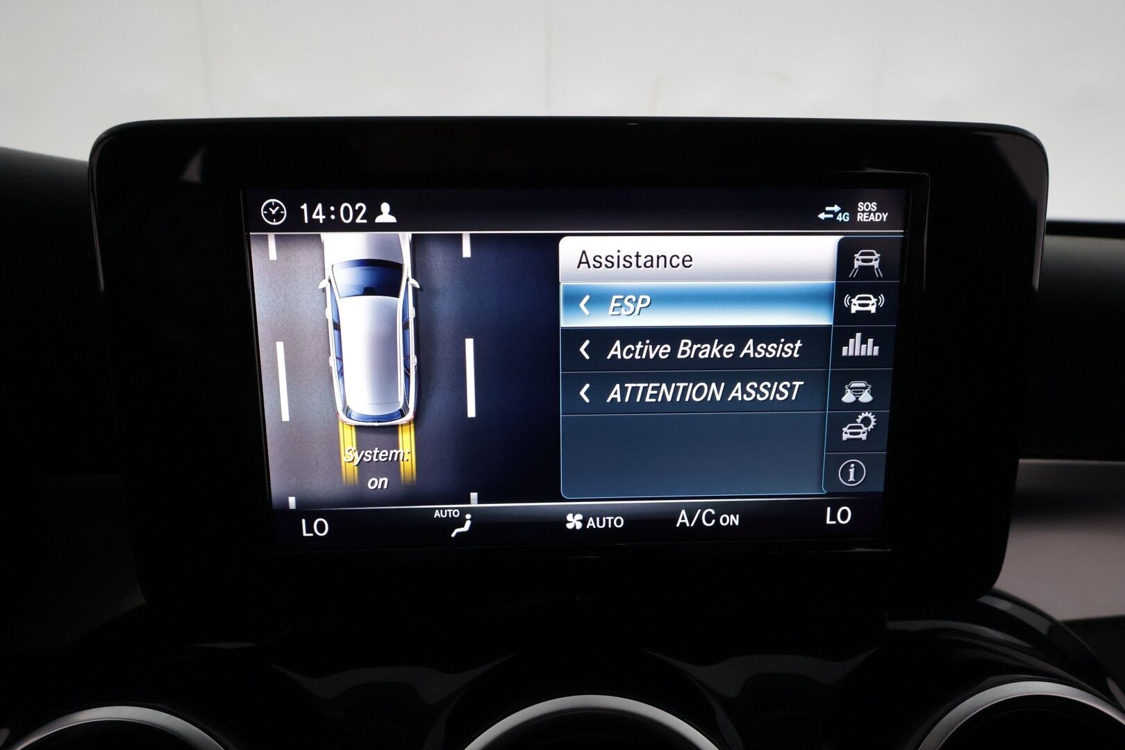 Mercedes-Benz C 2019 200 4Matic T A Business **Distronic+ / P.kamera / LED / Sähköluukku** - Suomi-auto / Kahdet renkaat aluvanteilla - Osta nyt, maksa vasta ensi vuonna