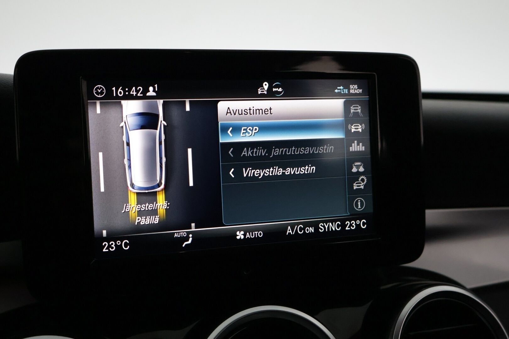 Mercedes-Benz C 2019 200 T A Business - Suomi-auto / LED high performance / Sporttipenkit / Lohkolämmitin