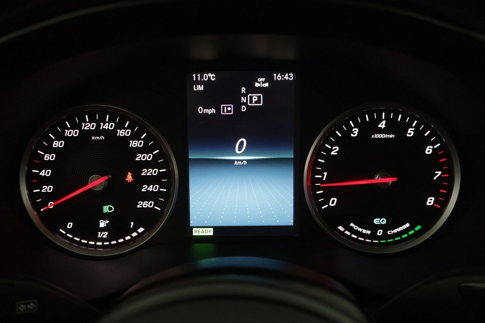 Mercedes-Benz C 2019 200 T A Business - Suomi-auto / LED high performance / Sporttipenkit / Lohkolämmitin