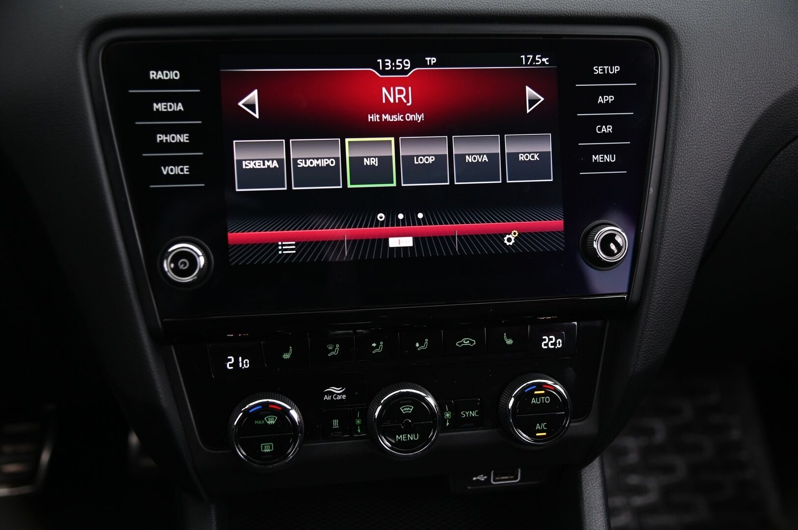 Skoda Octavia 2019 *Combi 2,0 TDI 184 4x4 RS DSG Autom. *ACC / BLIS / Webasto / P-Kamera / Kessy* - *Suomi-Auto / Urheiluistuimet / Suksiluukku / Vetokoukku*