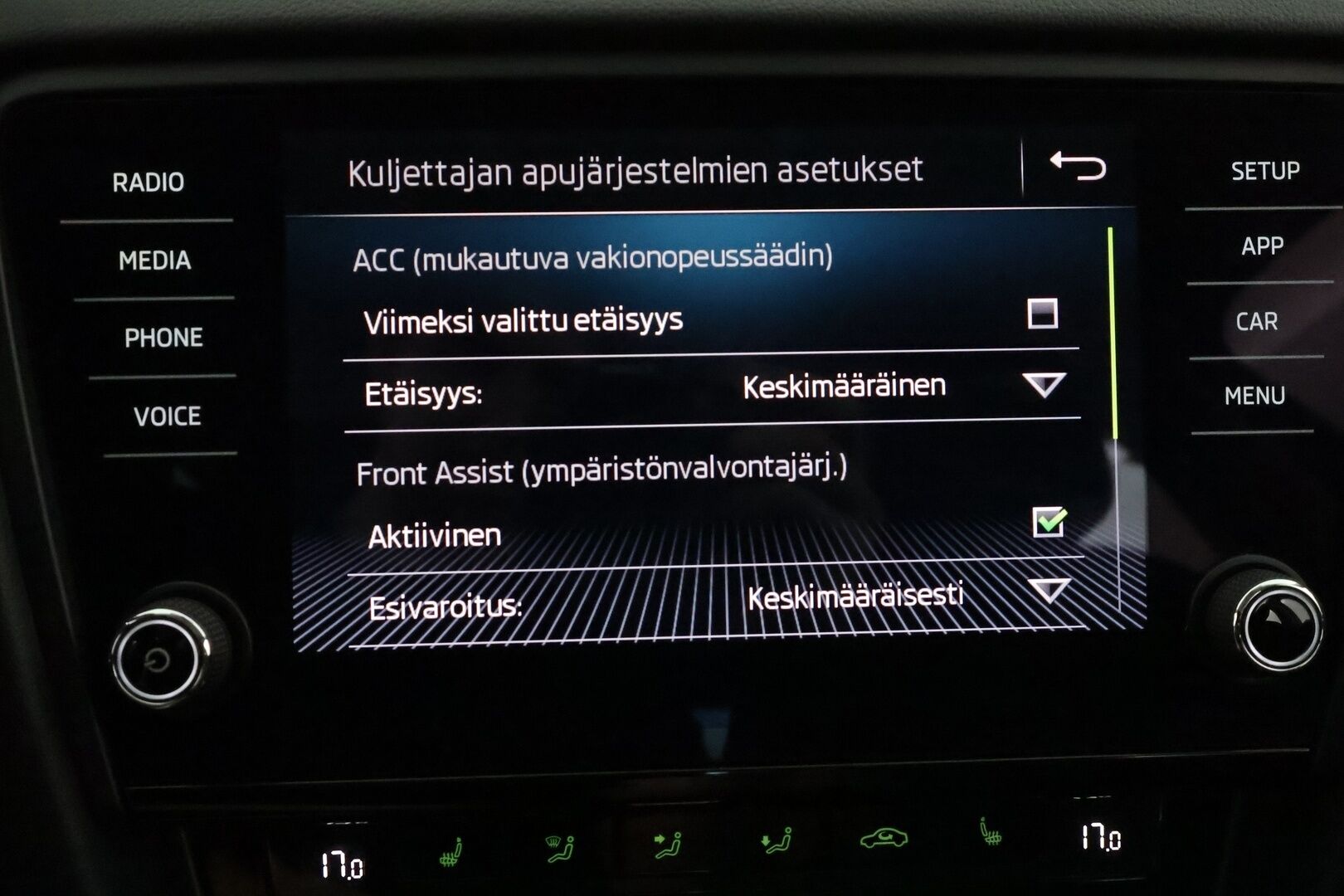Skoda Octavia 2019 Combi 2,0 TDI 184 4x4 Scout DSG **Webasto / Koukku / Adapt.Vakkari / LED-valot / P.kamera / KeylessGO** - Suomi-auto / Kahdet Renkaat