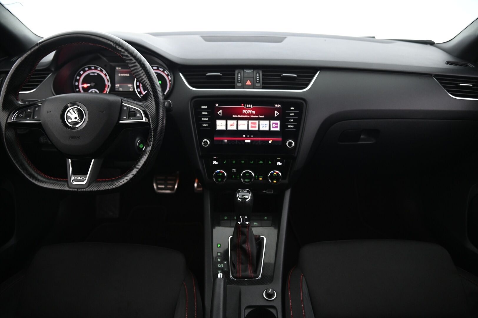 Skoda Octavia 2019 Combi 2,0 TDI 184 RS DSG Autom *Webasto / Lämmitettävä Ratti & Tuulilasi / ACC / P.kamera - Näyttävä yksillö hyvällä värillä!* - HULLU BLACKWEEK KORKOTARJOUS 2,49%