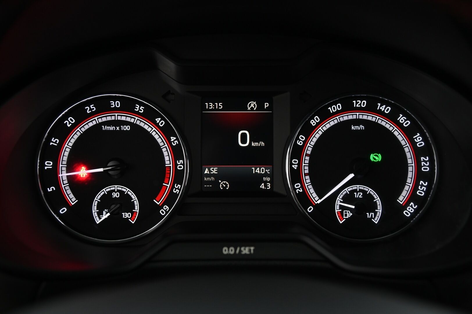 Skoda Octavia 2019 Combi 2,0 TDI 184 RS DSG Autom *Webasto / Lämmitettävä Ratti & Tuulilasi / ACC / P.kamera - Näyttävä yksillö hyvällä värillä / 2x renkaat / Suomiauto