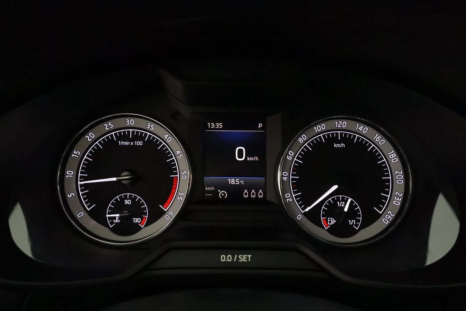 Skoda Octavia 2019 Combi 2,0 TDI 184 4x4 Scout DSG Autom. **Adapt.vakkari / P.kamera / LED / Koukku / Ratinlämmitin / Webasto** - Suomi-auto / Merkkihuollettu / Kahdet renkaat aluvanteilla / Penkinlämmittimet takana / Lämmitettävä tuulilasi / Sähköluukku
