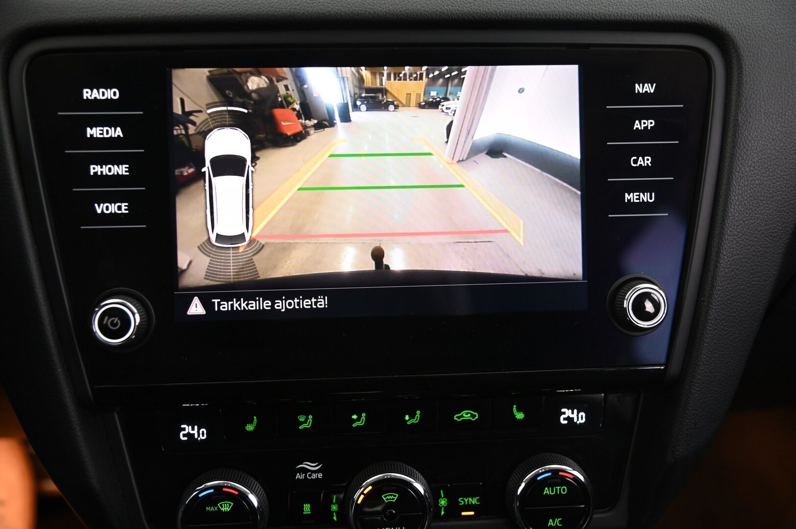 Skoda Octavia 2019 Combi 2,0 TDI 184 4x4 Scout BusinessLine DSG Autom. / Digimittaristo / Webasto / ACC / Peruutuskamera / Navi / Vetokoukku / - HULLU BLACKWEEK KORKOTARJOUS 2,49%