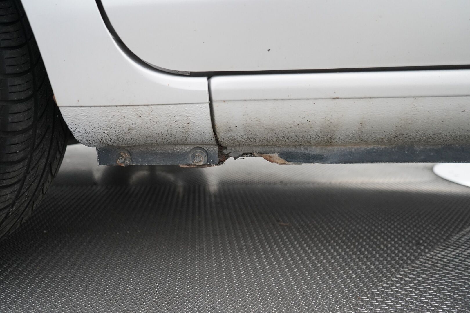 Renault Clio 2005 - YritysOutlet - Myydään vain yrityksille - – Tämä auto myydään YritysOutlet -valikoimasta vain yritykselle