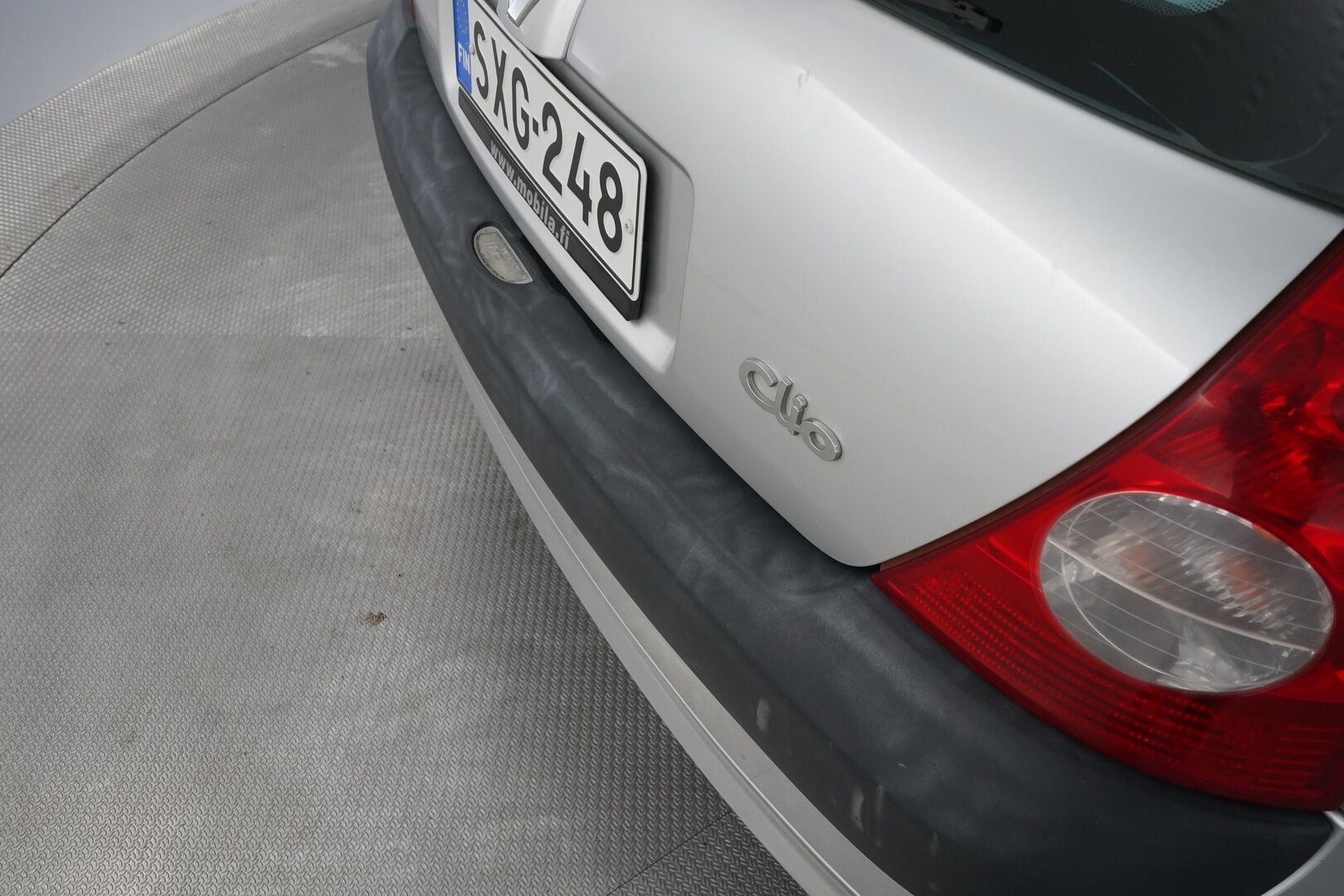 Renault Clio 2005 - YritysOutlet - Myydään vain yrityksille - – Tämä auto myydään YritysOutlet -valikoimasta vain yritykselle