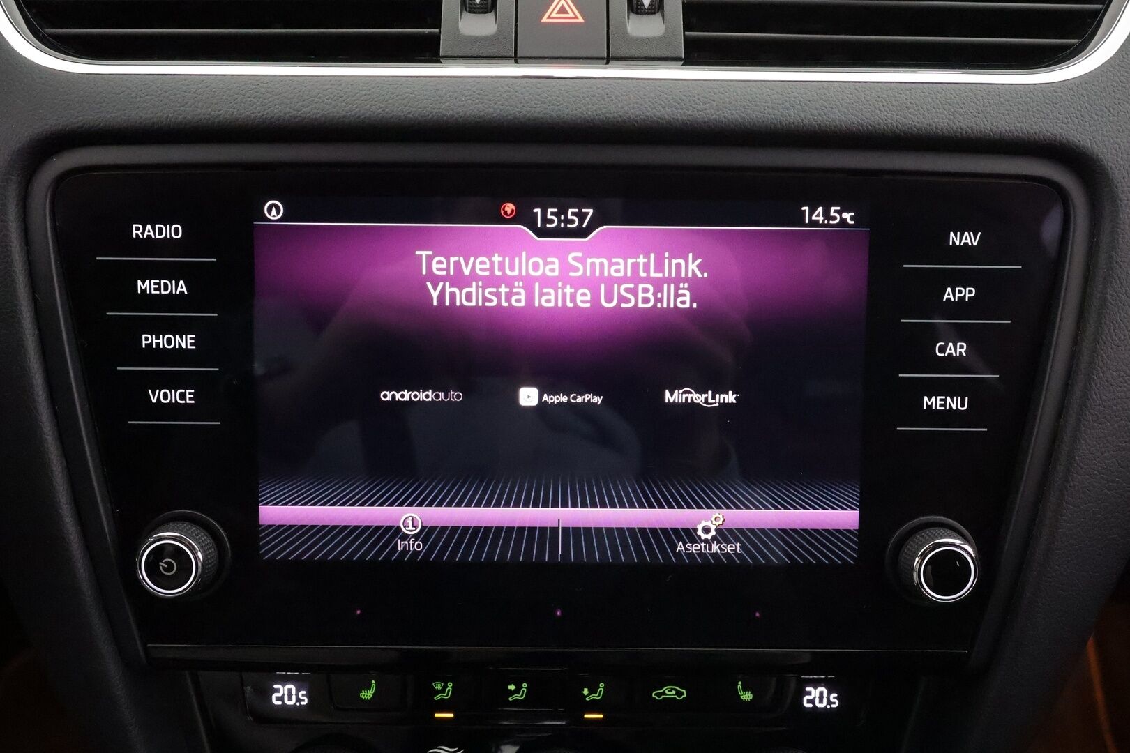 Skoda Octavia 2019 Combi 2,0 TDI 184 RS DSG Autom. * Webasto / Adapt.Vakkari / LED / Sporttipenkit / Peruutuskamera / Kaistavahti / KeyLess - Suomi auto / Merkkihuollettu / Kahdet renkaat