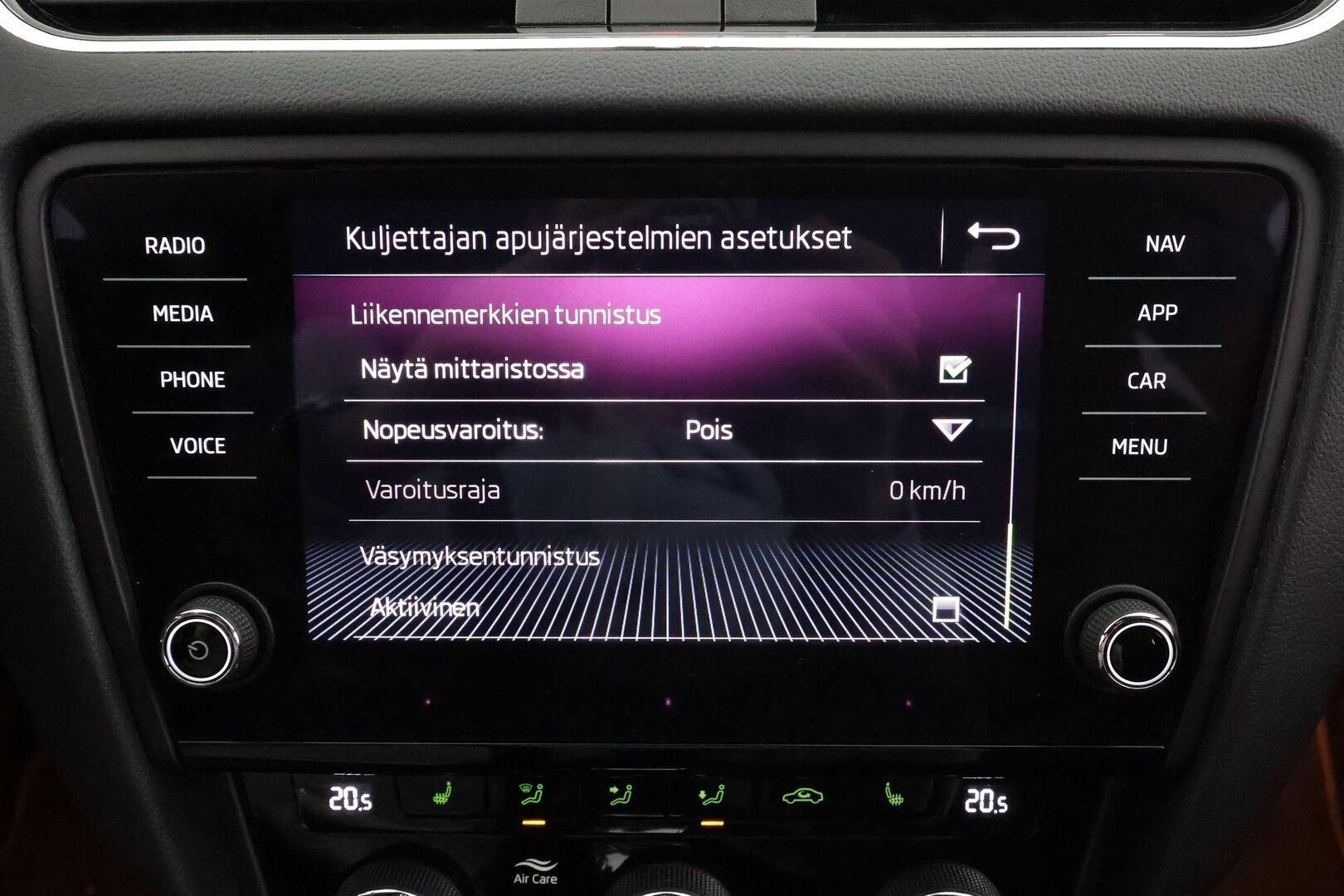 Skoda Octavia 2019 Combi 2,0 TDI 184 RS DSG Autom. * Webasto / Adapt.Vakkari / LED / Sporttipenkit / Peruutuskamera / Kaistavahti / KeyLess - Suomi auto / Merkkihuollettu / Kahdet renkaat