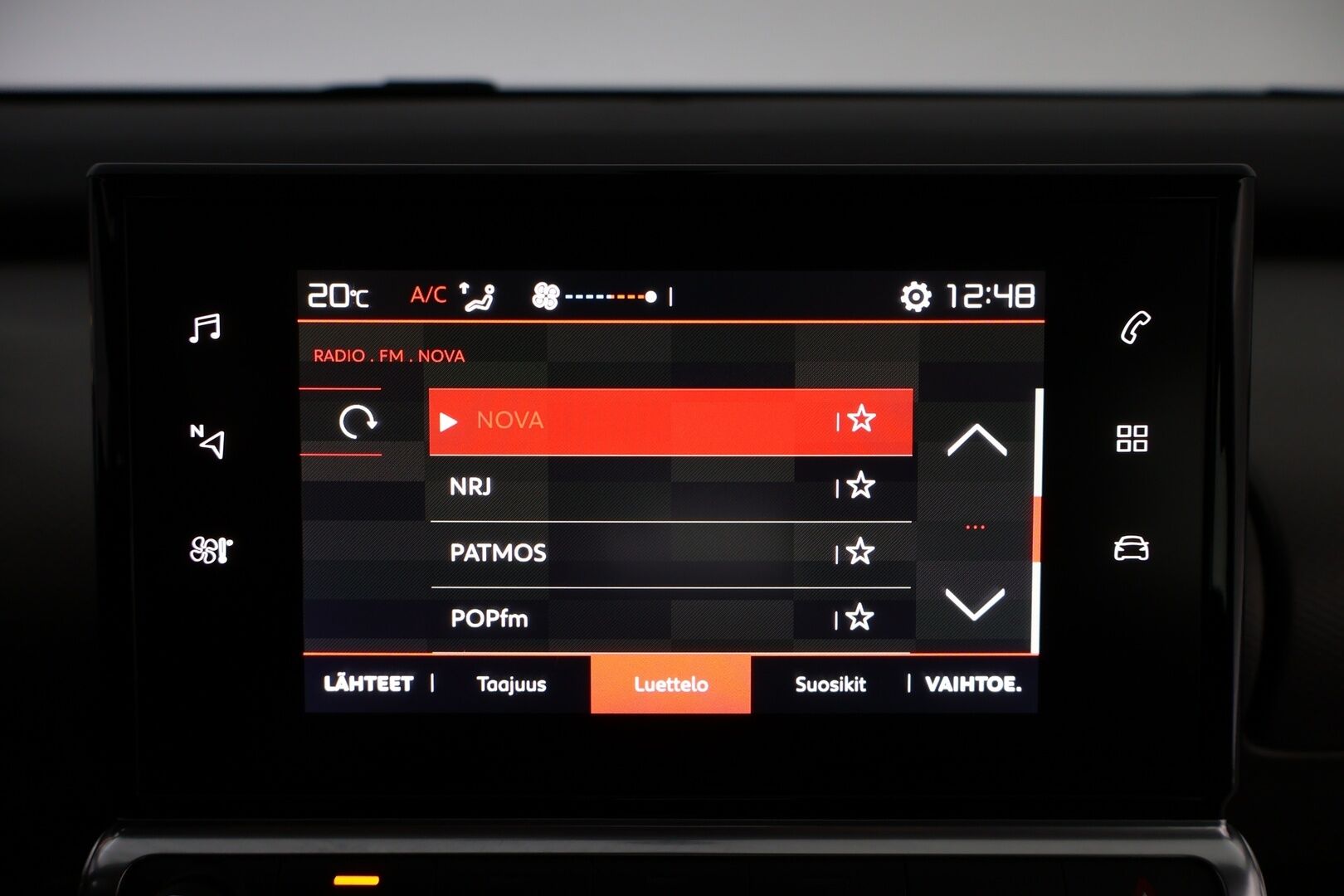 Citroen C4 Cactus 2019 PureTech 110 Feel Limited Automaatti - Suomiauto | Vakkari | Lohko&Sisäpistoke | Peruutustutka | Digimittari | Todella Siisti!