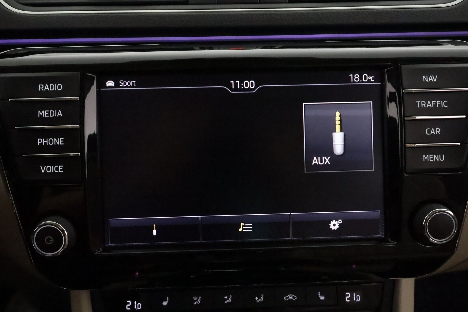 Skoda Superb 2017 Combi 2.0 TDI 190 4x4 L&K DSG **Canton / Webasto / Koukku / Adapt.Vakkari / Xenon / Muistipenkki / Kaistavahti** - Kahdet Renkaat / Merkkihuollettu! / Laurin & Klement / P-Kamera