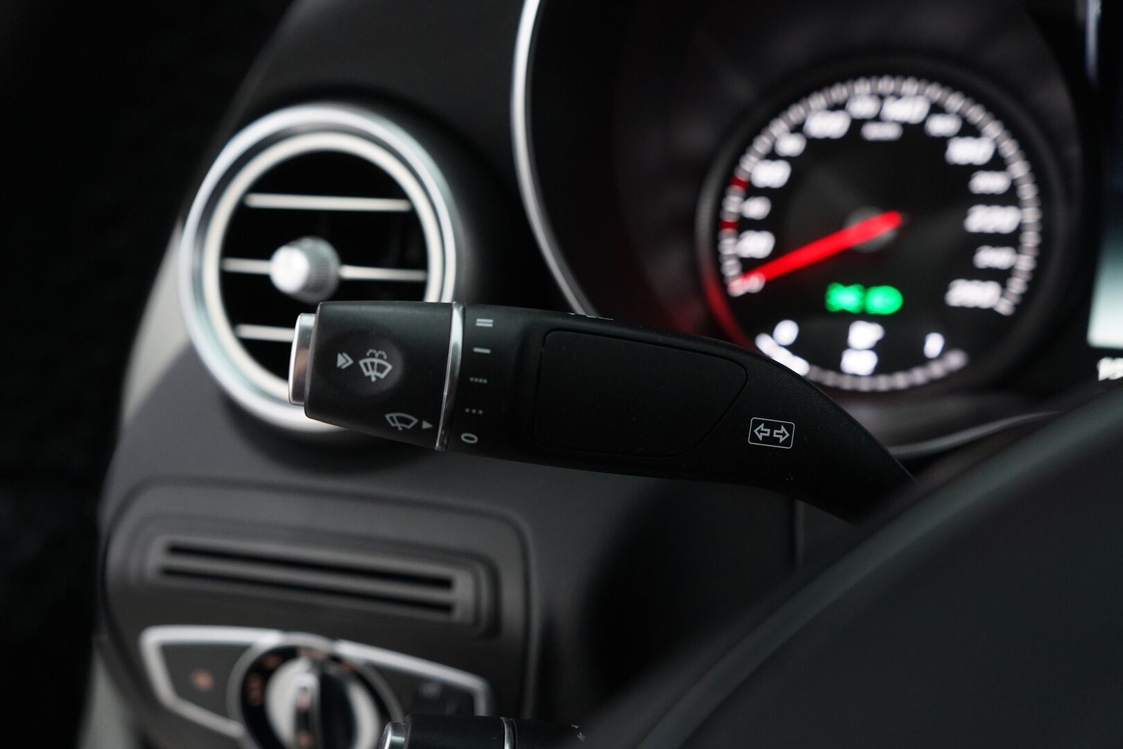 Mercedes-Benz C 2016 220 d Coupe A * Peruutuskamera / Sporttipenkit / Vakkari / Osasähköt / Led!  * - HULLUT BLACKWEEK JATKOT - KORKOTARJOUS 2,49%