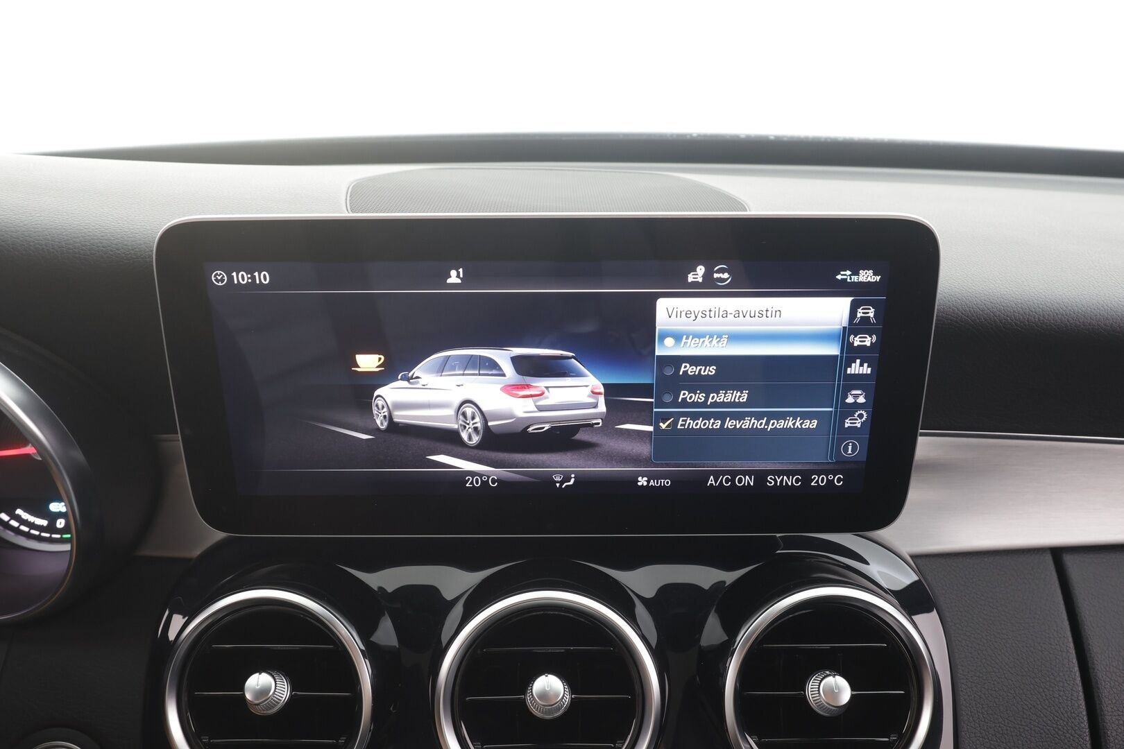 Mercedes-Benz C 2019 200 4Matic T A Business AMG - | Panorama | Webasto | Koukku | LED-High Performance | P.Kamera | Navi | Vakkari | Sporttipenkit | Suomi-auto | Kahdet renkaat |