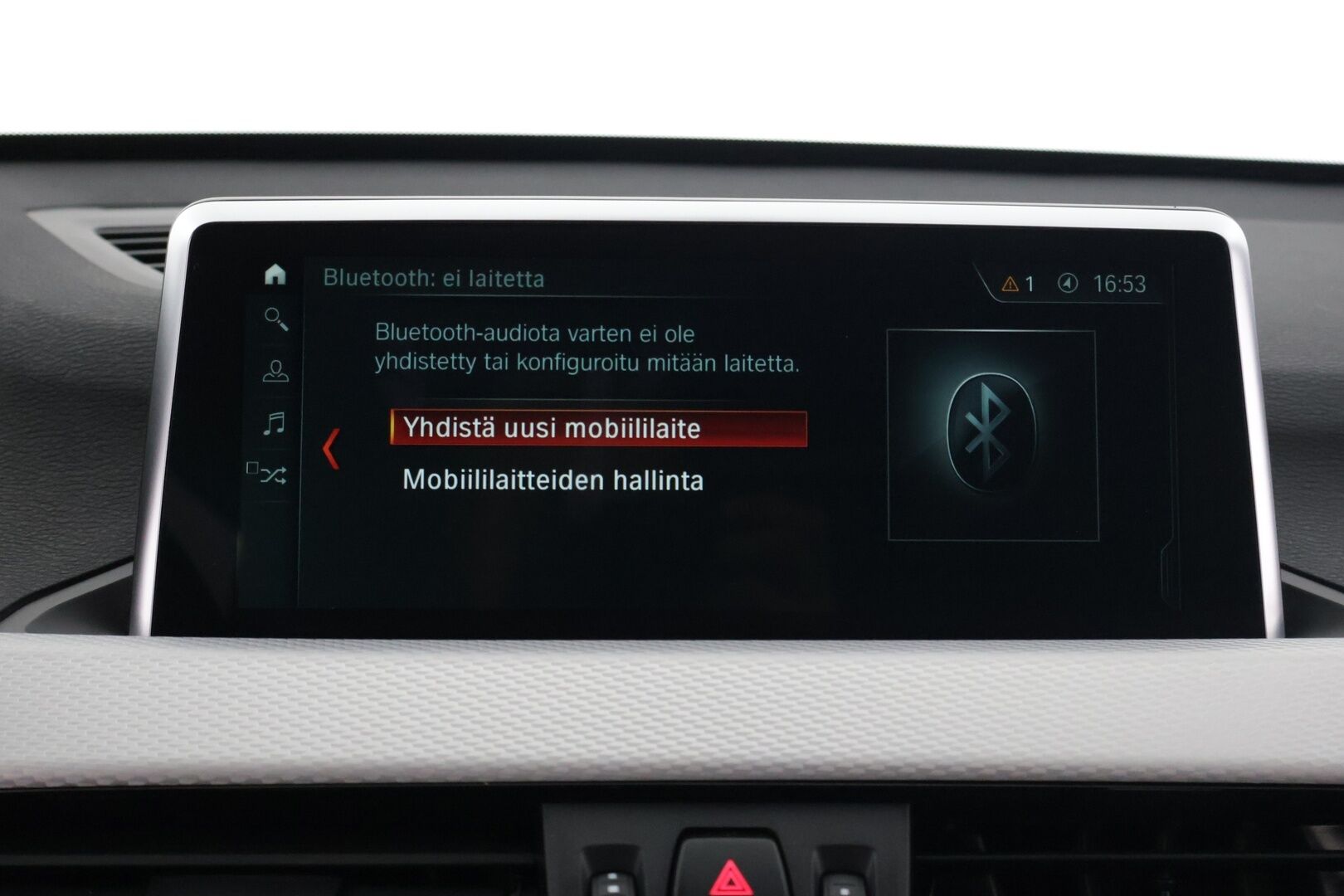 BMW X1 2019 F48 xDrive18d A Business Pro M Sport - * M-Sport / HUD / LCI /  P-Kamera / Koukku / LED / Kahdet renkaat *