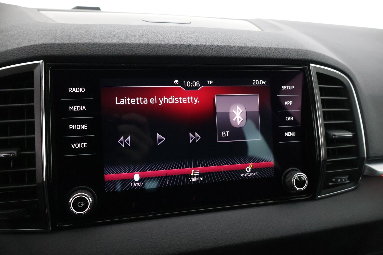 Skoda Karoq 2019 1,0 TSI Style * P-Kamera / KeyLessGo kulku ja käynnistys / Adapt. vakkari / Sähköinen takaluukku * - Juuri huollettu yksilö kaksilla Nokian renkailla!