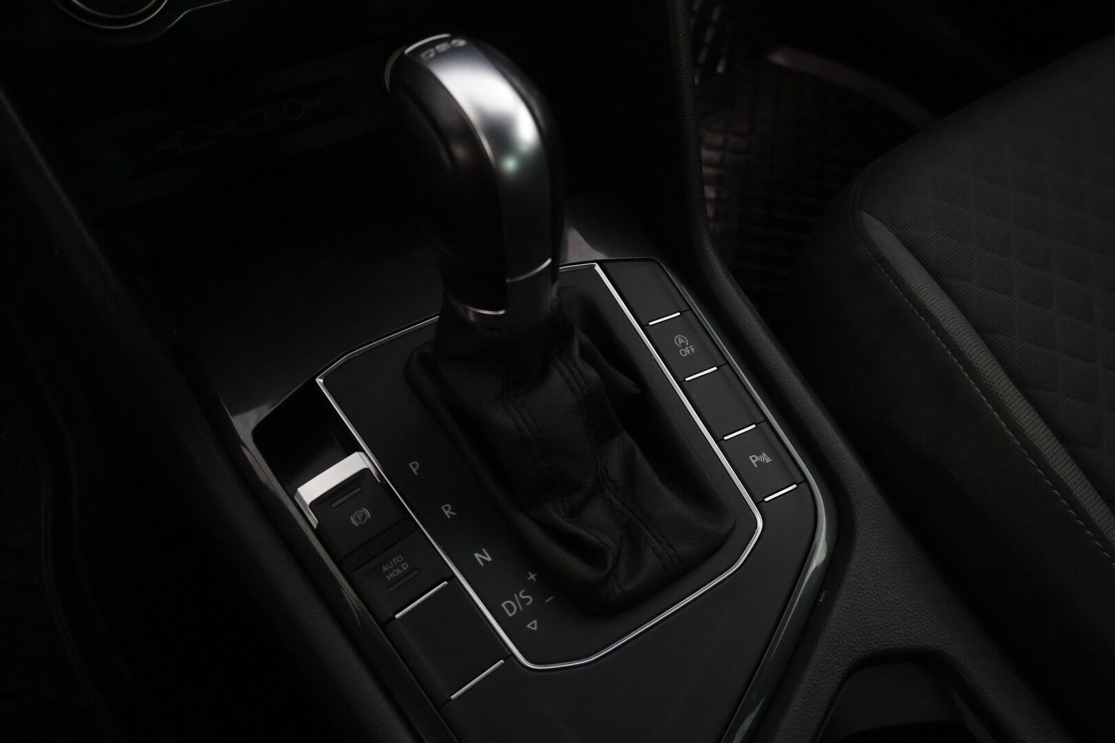 Volkswagen Tiguan 2019 Comfortline 1,5 TSI EVO 110 kW (150 hv) DSG-automaatti - | Suomi-auto | ACC | Webasto | Koukku | P. Tutkat | AppleCarPlay & AndroidAuto | 2x Renkaat & Vanteet |