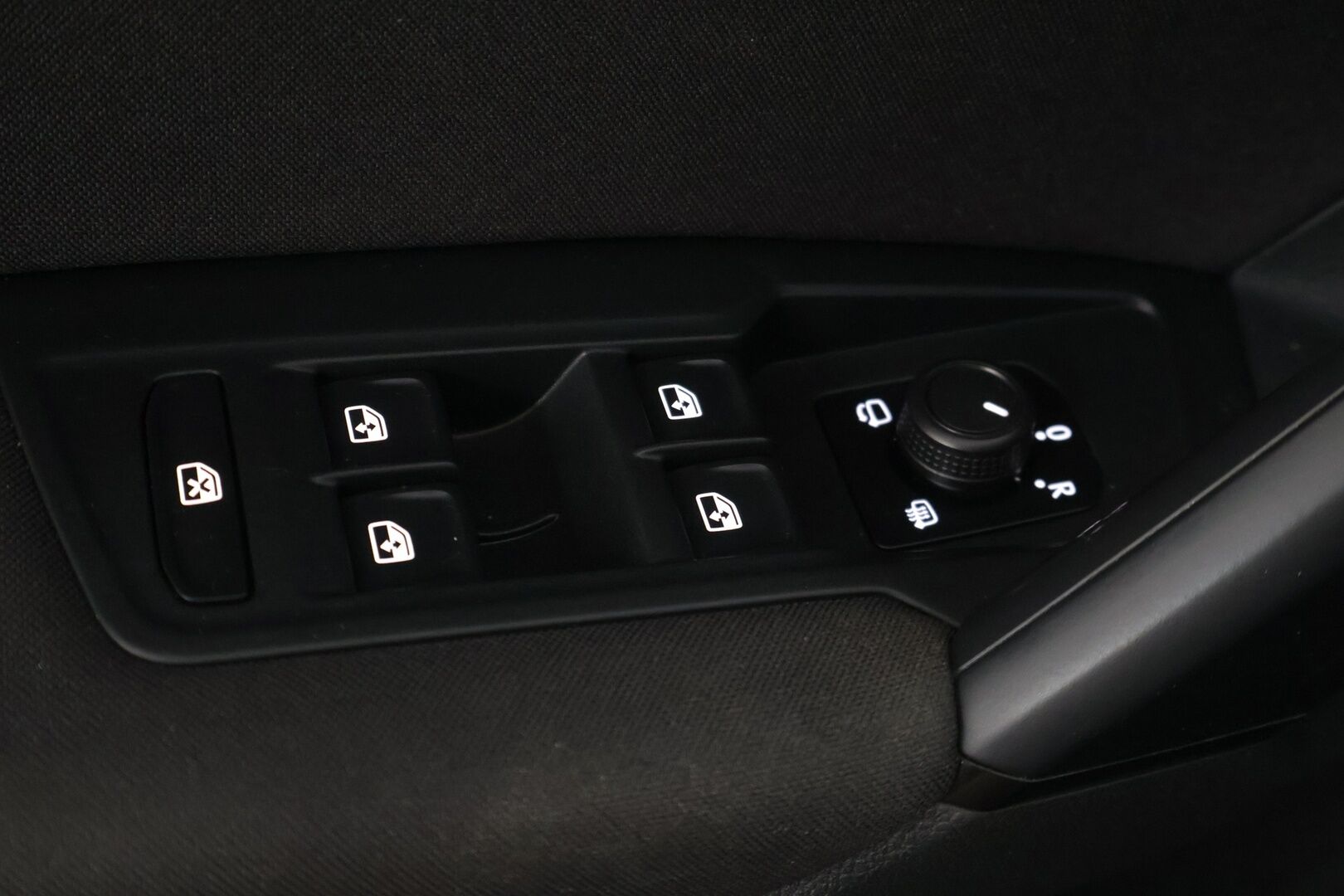 Volkswagen Tiguan 2019 Comfortline 1,5 TSI EVO 110 kW (150 hv) DSG-automaatti - | 1-Om. Suomi-auto | ACC | Webasto | Koukku | P. Tutkat | AppleCarPlay & AndroidAuto | LED | 2x Renkaat & Vanteet |